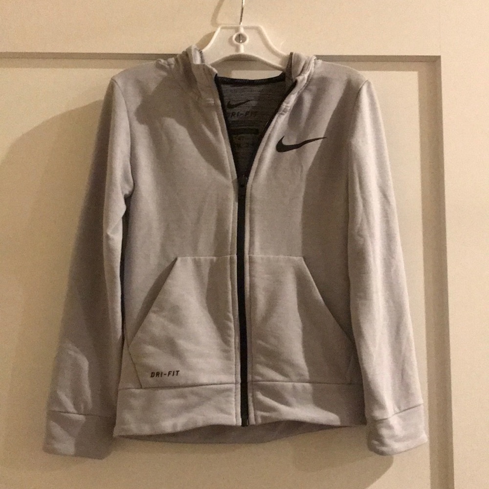 Nike boys dri-fit hooded jacket size 4T